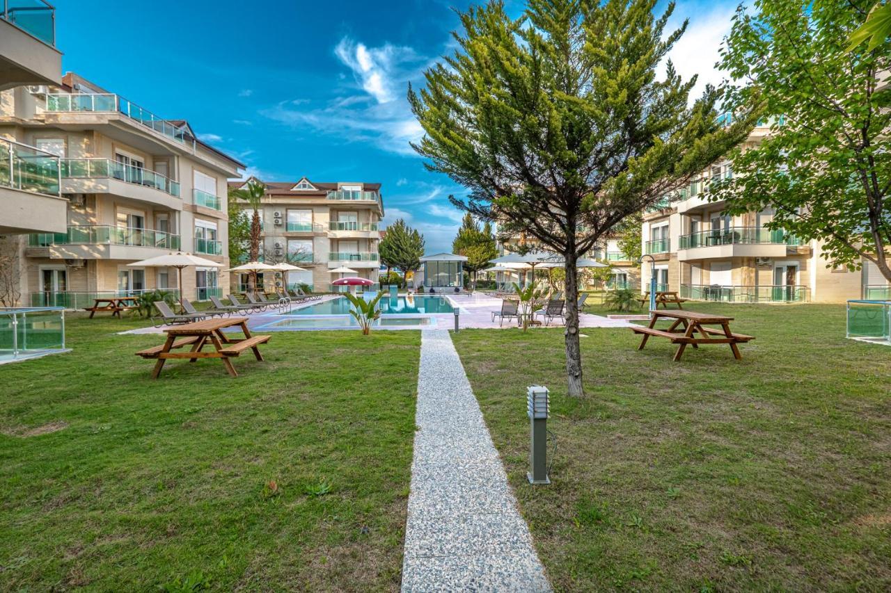 Belek Deluxe Suit Kültér fotó